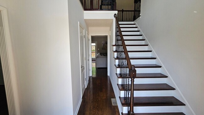 Building Photo - 12315 Amber Woods Ct