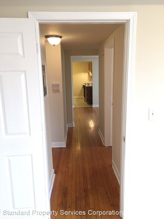 Building Photo - 3 br, 1 bath House - 2103 N Pulaski Rd. Un...