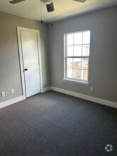 Building Photo - 20905 Patriot Park Ln