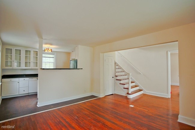 Building Photo - 8 br, 3 bath House - 506 14th Street NW