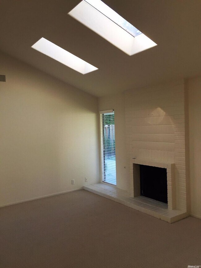 Foto del edificio - 3 bed 2 bath House