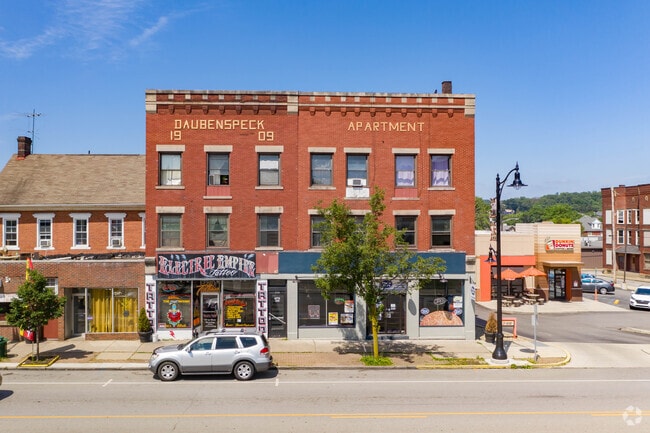 Building Photo - Daubenspeck Apartments