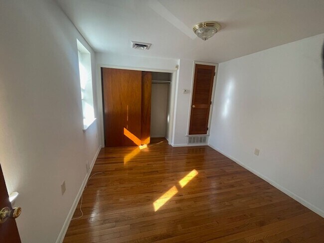 Foto del edificio - 922 S 19th St