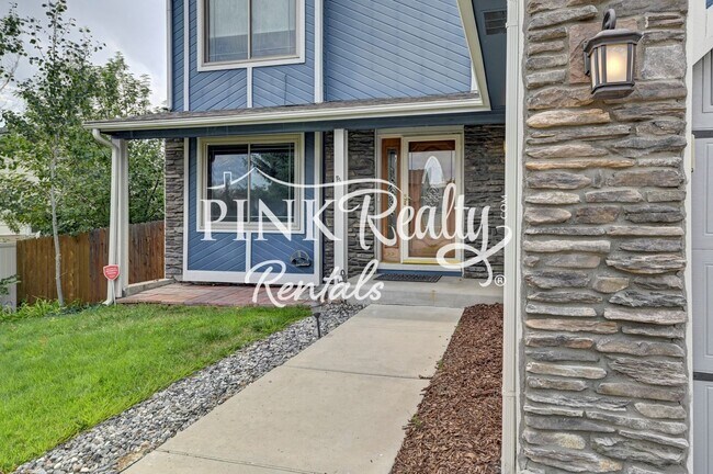 Photo - 5070 Hopkins Dr House