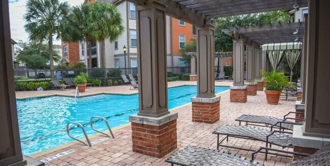 Building Photo - 3 bedroom in Houston TX 77063