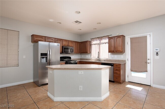 Foto del edificio - 4728 Killington St