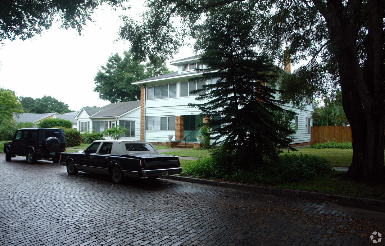 Foto del edificio - 610 23rd Ave N
