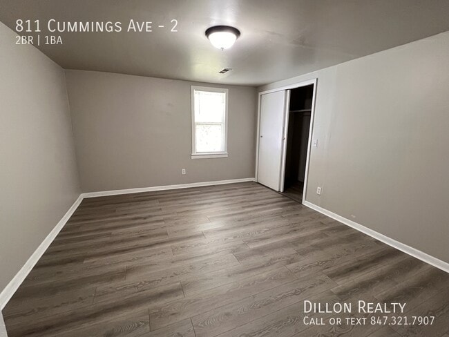 Building Photo - 811 Cummings Ave