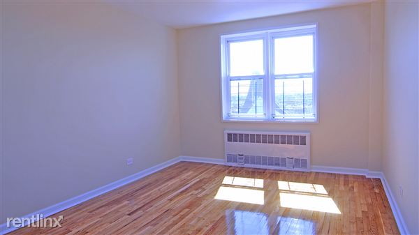 Building Photo - 112 Odell Clark Pl