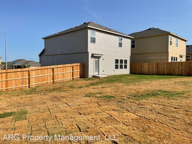 Foto del edificio - 3 br, 2.5 bath House - 13121 Candace Way