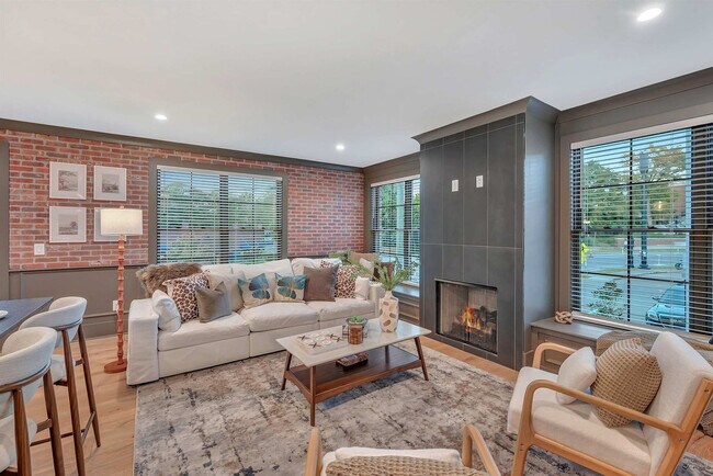 Foto del edificio - 1701 Portland Ave