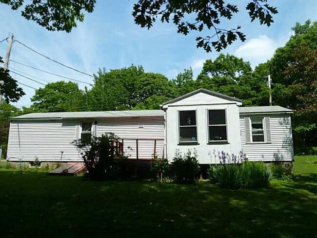 Building Photo - 43 Poore Rd