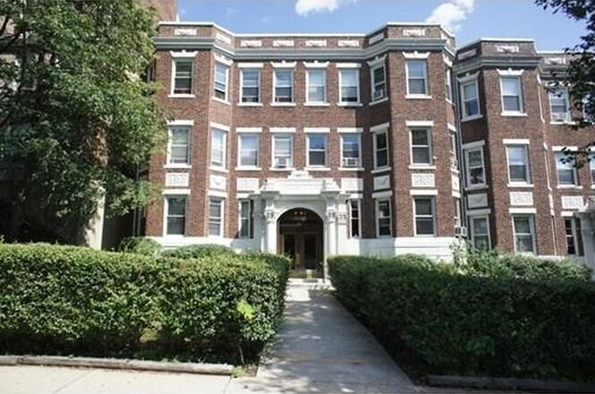 Foto principal - 1840 Commonwealth Ave