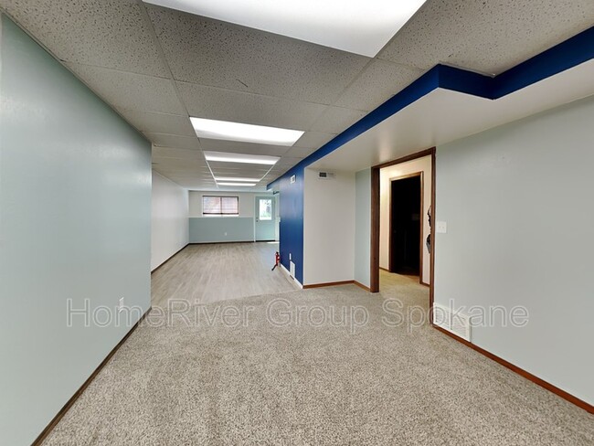 Building Photo - 13625 N Regal Ct