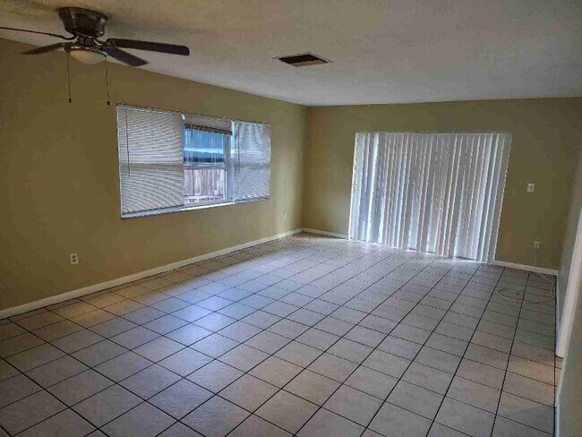 Foto del edificio - 1516 43rd Ave