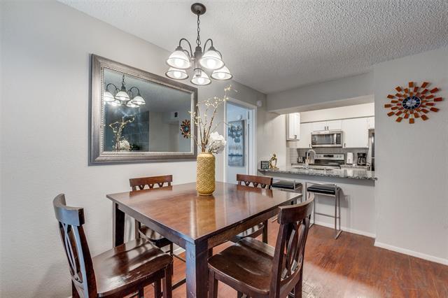 Foto principal - 12484 Abrams Rd