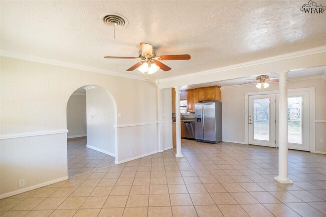 Building Photo - 4609 N Eden Hills Cir