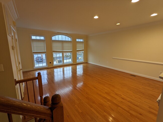 Living/Dining - 4004 Quiet Creek Dr