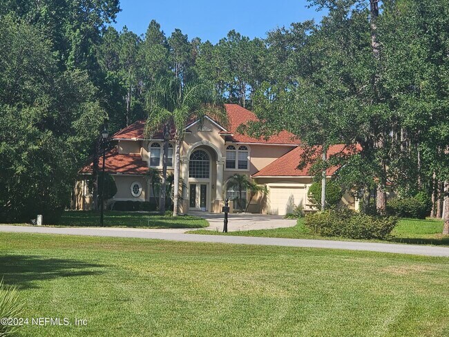 Building Photo - 100 Belmont Dr