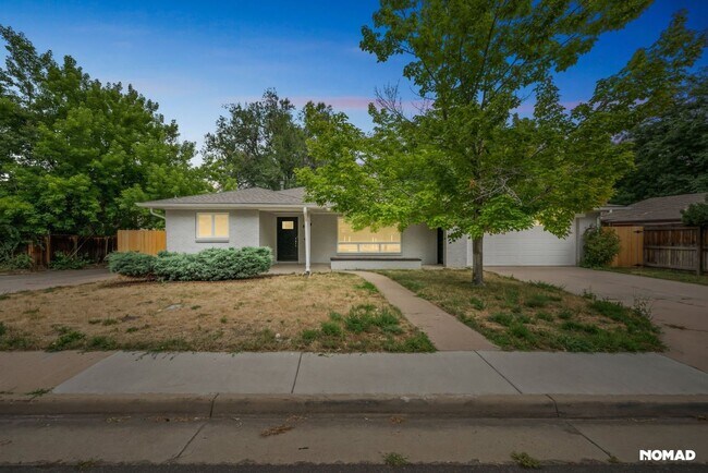 Foto del edificio - Spacious 4BR House in Denver