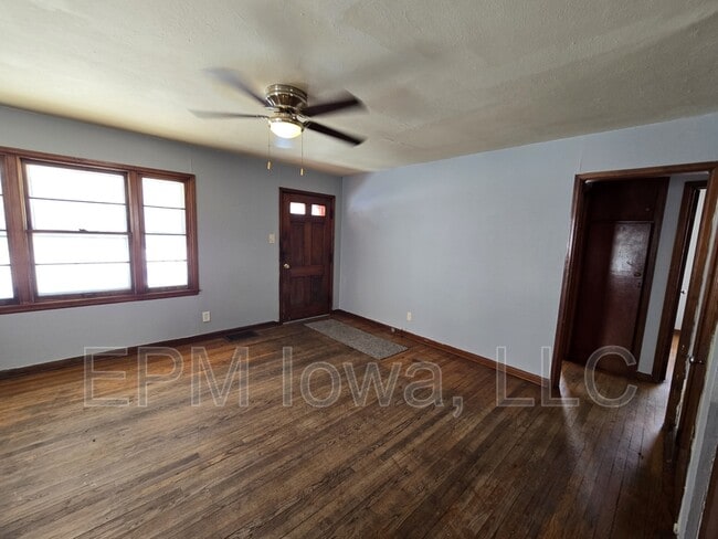 Foto del edificio - 407 Linden Ave