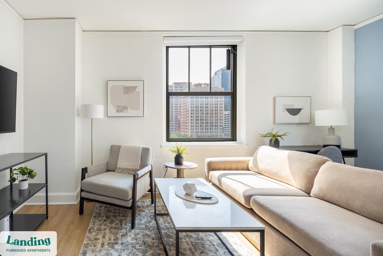 Foto principal - 933 McGee St