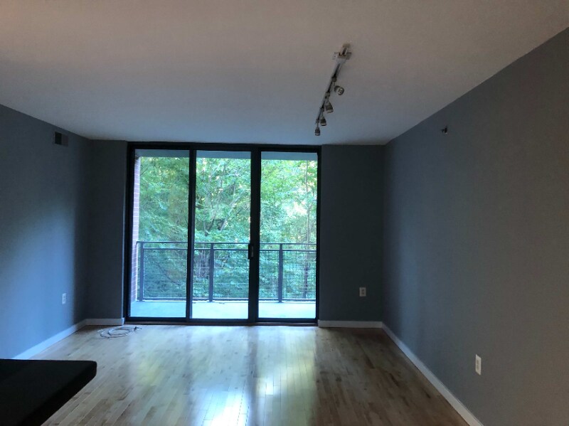 Foto principal - 3883 Connecticut Ave NW