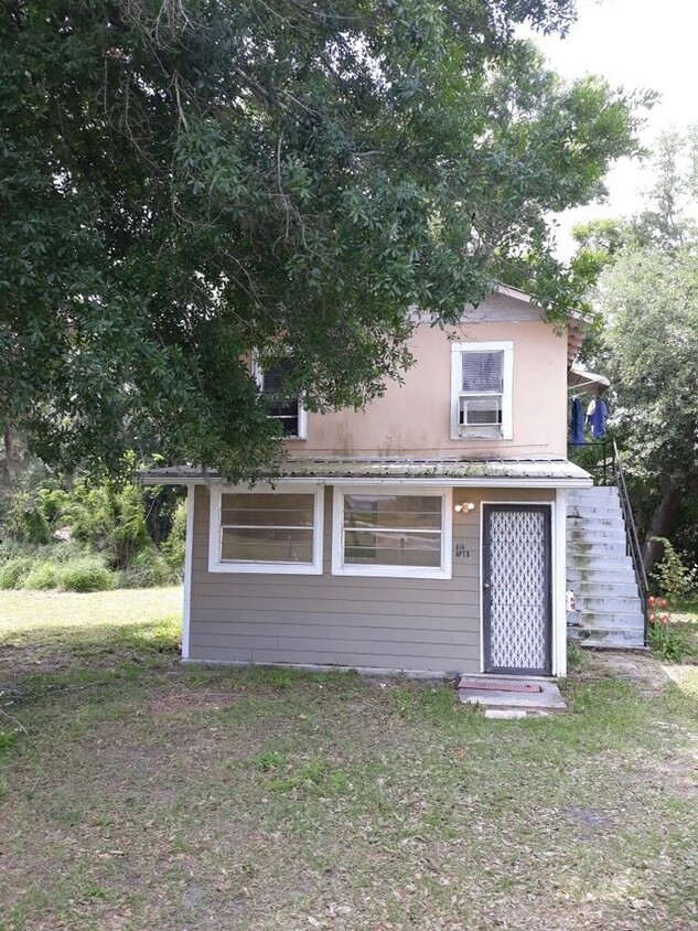 Primary Photo - 414 1/2 S Miami St