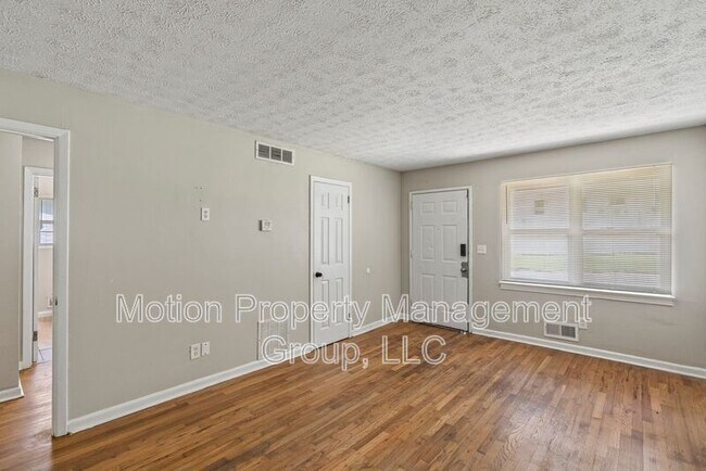 Foto del edificio - 1595 Carlisle St NW