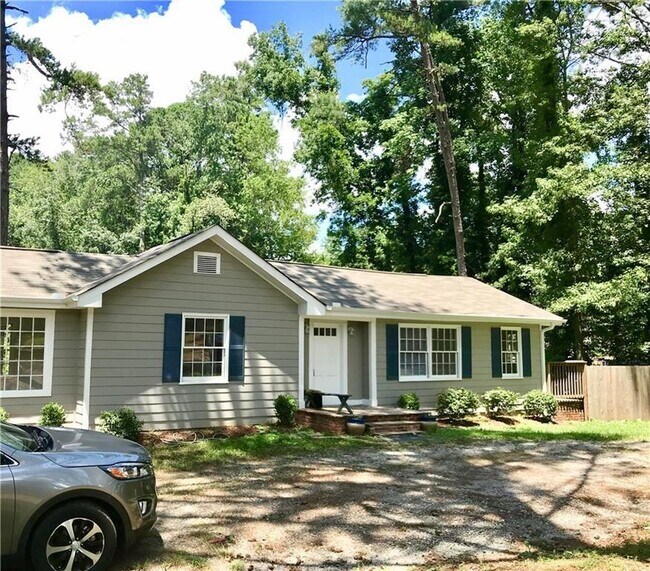 Foto del edificio - 722 Level Creek Rd