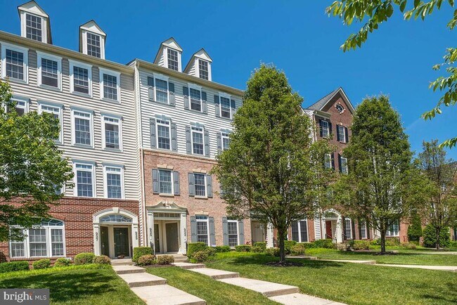 Foto del edificio - 935 Hidden Marsh St