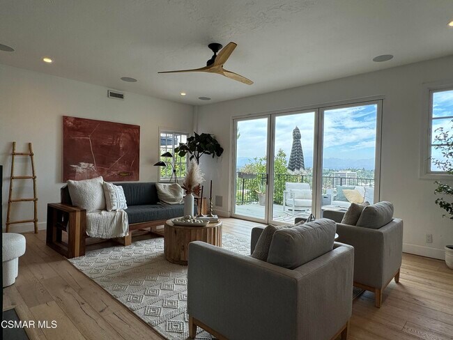 Foto del edificio - 5235 Medina Rd
