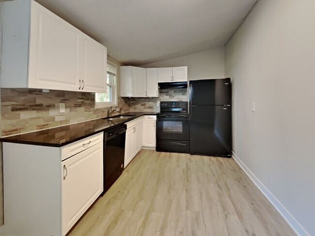 Foto del edificio - 8501 E 92nd Terrace