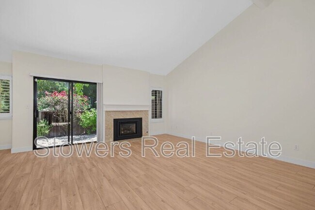Foto del edificio - 2232 Oneida Cir