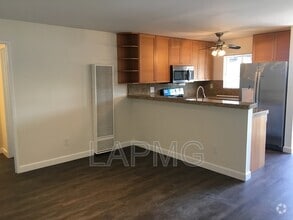 Building Photo - 18530 Hatteras St