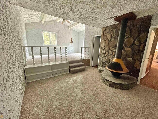 Foto del edificio - 6108 Deerfield Ct