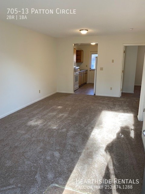 Building Photo - 2 Bed / 1 Bath Ground Apt. in Patton Circle