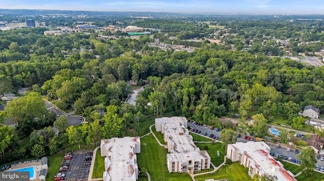 Building Photo - 60 Welsh Tract Rd
