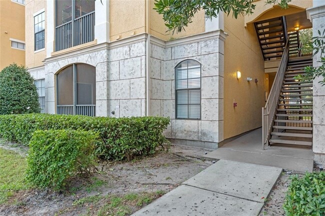 Foto del edificio - 6159 Metrowest Blvd