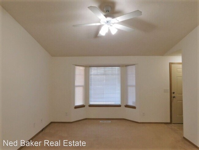 Foto del edificio - 3 br, 2 bath House - 5735 Sunstone St SE