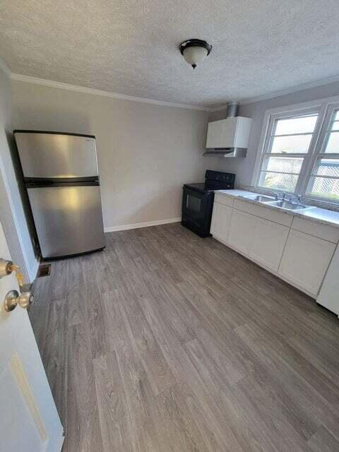 Building Photo - 918 13th Ave