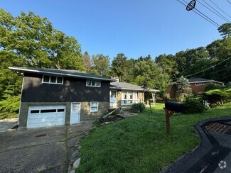 Building Photo - 3272 School Rd