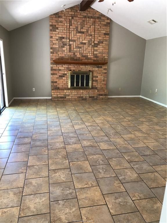 Foto del edificio - 1403 Bayou Woods Dr