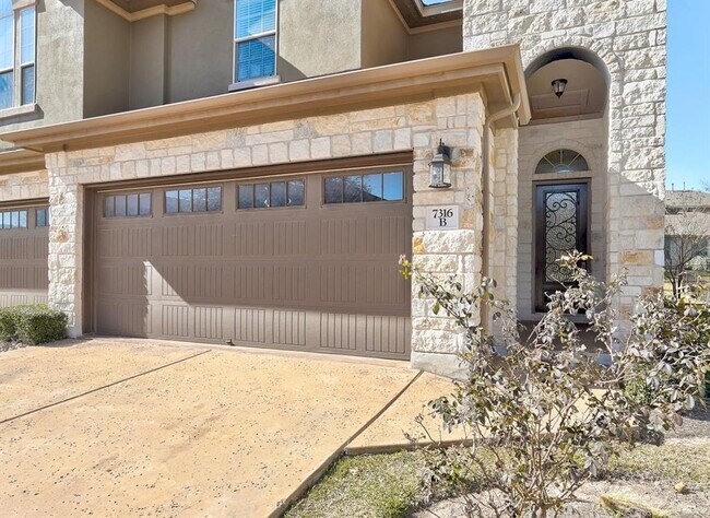 Foto del edificio - 7316 Bandera Ranch Trail