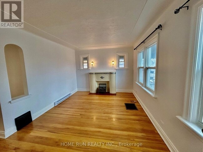 Photo du bâtiment - 704 Brookfield Rd