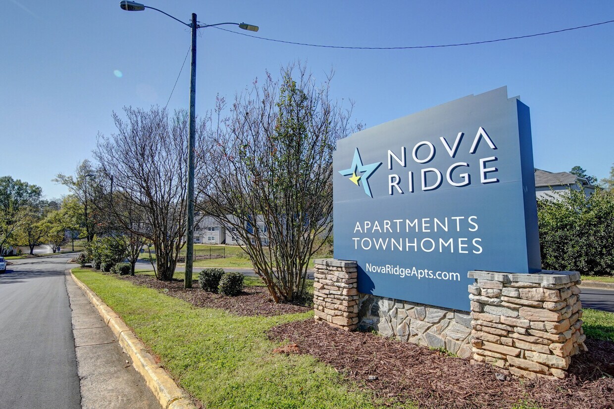 Nova Ridge Apartments Charlotte, NC