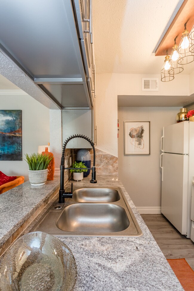 Casa Verde Apartments Apartments 2 Goodson Dr Houston, TX