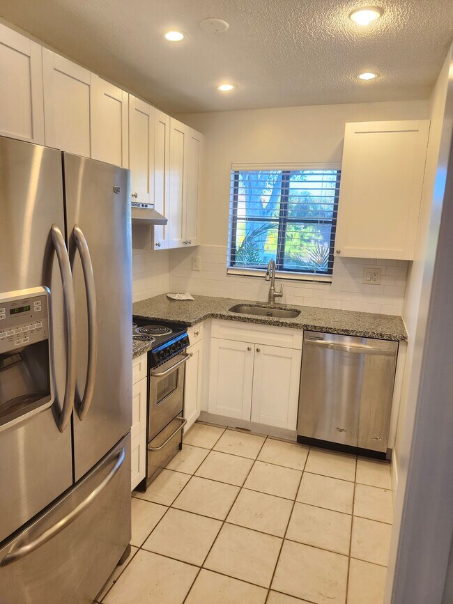 Foto del edificio - 3822 SW 79th Ave