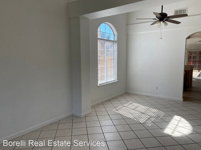 Building Photo - 4 br, 2 bath House - 1953 Davis Drive