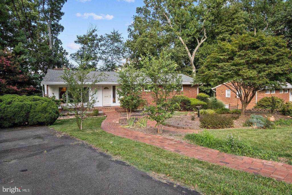 Foto principal - 2608 Sigmona St